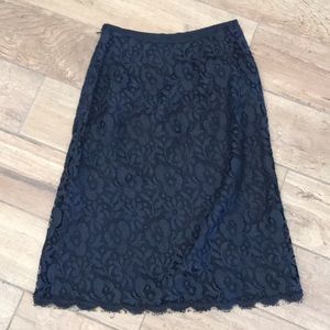 Ann Taylor Skirts - Excellent condition black lace skirt size 0 Ann Taylor Skirts - Excellent condition black lace skirt size 0